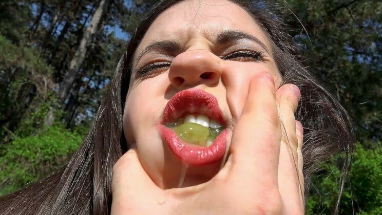 [LatinaSexTapes] - Busty Girl Braless Adventure