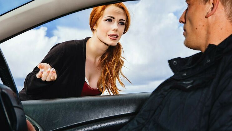 UK Redhead Gives Head