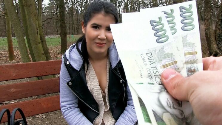 Lady Dee Student Porn Debut