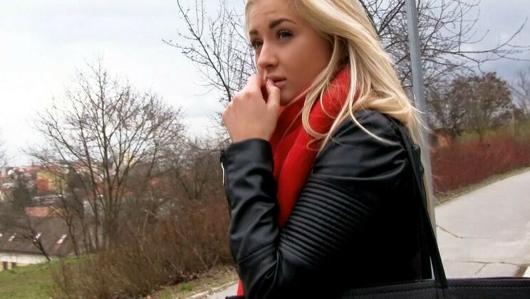 Blonde Cayla Lyons Has Tiny Tits