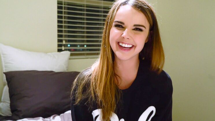 [PrettyDirty] - Dillion Harper Goes Behind the Scenes