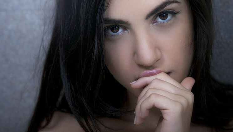 [SexArt] - Tattooed Luna's Doggystyle Tease