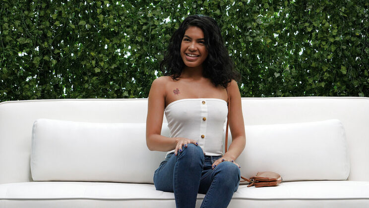 [NetGirl] - Maya's Naughty Audition - Maya