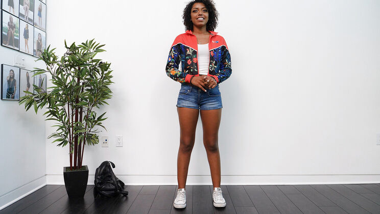 [NetVideoGirls] - Mia's Naughty Interview