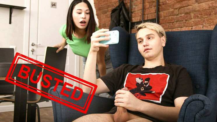 [ClubSweethearts] - Roxy Muray Catches Me and Turns It Into a Cumshot Session - Moon Imp - Roxy Muray