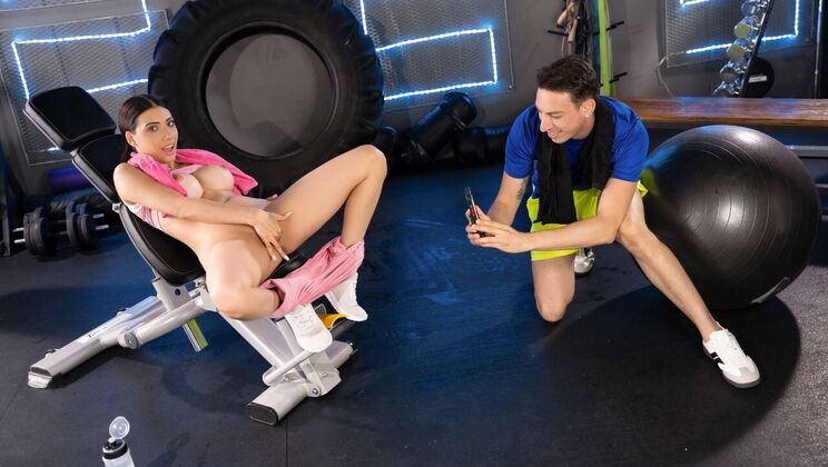 [FitnessRooms] - Colombian Brunette Emily Pink Gets Nasty in the Gym - Emily Pink - Alexander Tda