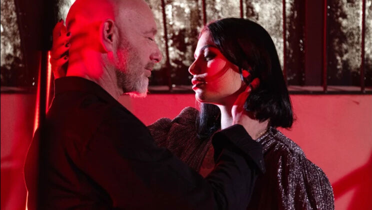 Submissive Clara Mia Takes It All - BDSM Fun