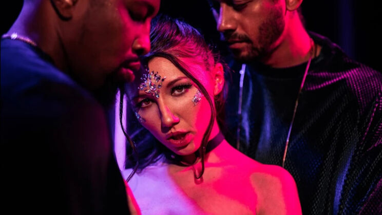 Hairy Babe Threesome - Isiah Maxwell & Alex Jones Pound Hard