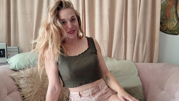 Dina Picks Quinn for Erotic Fun