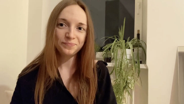 July & Zoe B. - Wet Pussy Licking Session