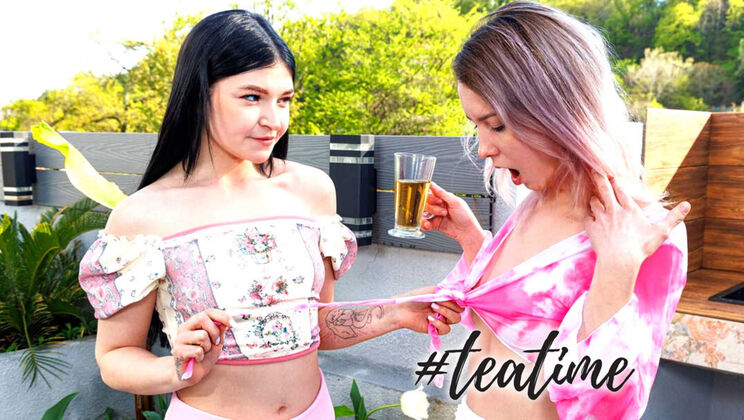 Alice Paradise & Virgin Butterfly – Cute Pussy Licking