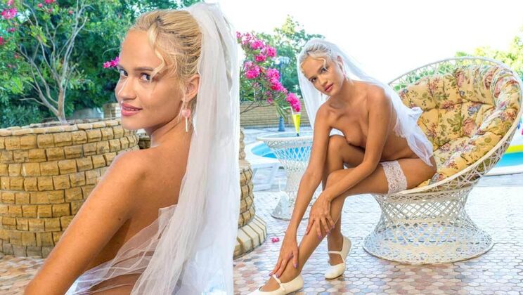 [ClubSweethearts] - Lingerie Loveliness by the Pool - Novella Night