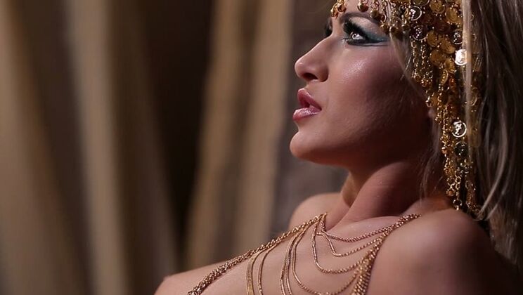 Indoor BDSM With Shaved Pussy Cherry Kiss