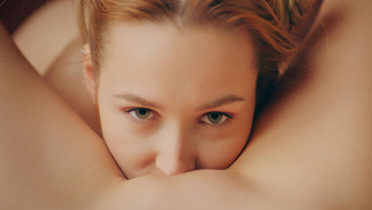 Masturbation and Licking: Kelly and Evelin's Eternal Passion