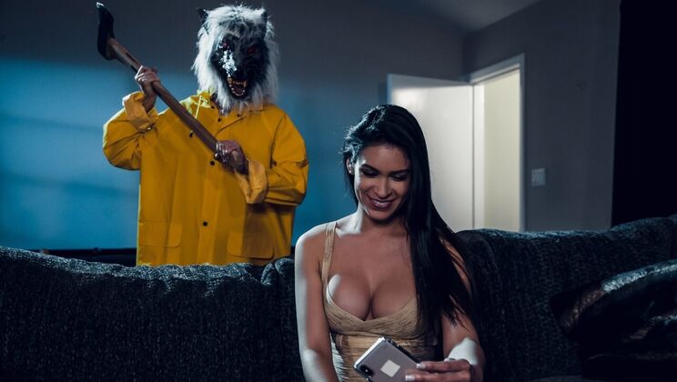 Blonde & Brunette in Dress & High Heels Lesbian Sex