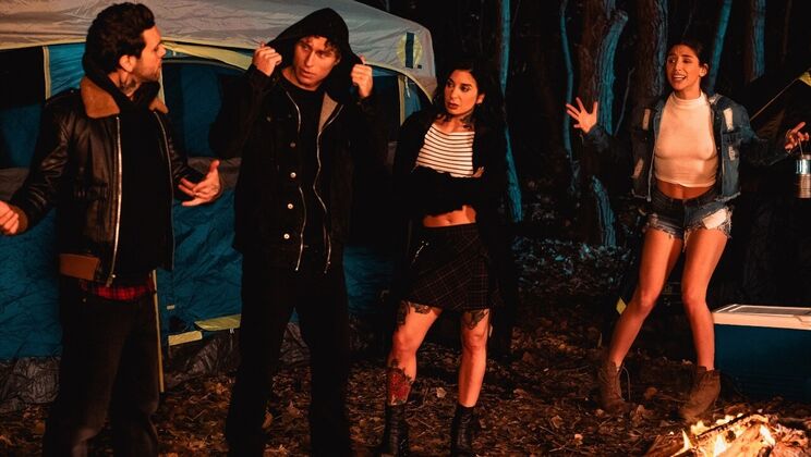 FFM Deepthroat Double Blowjob Cum Swapping