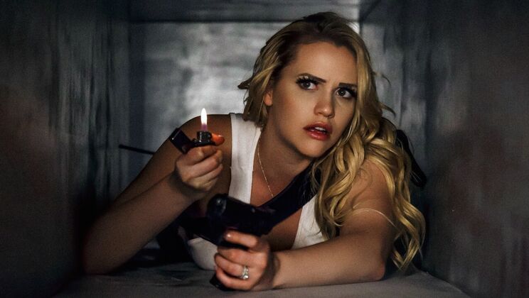 [DigitalPlayground] - Muscular Man & Average Body Babe Hardcore Indoor Sex - Charles Dera - Mia Malkova