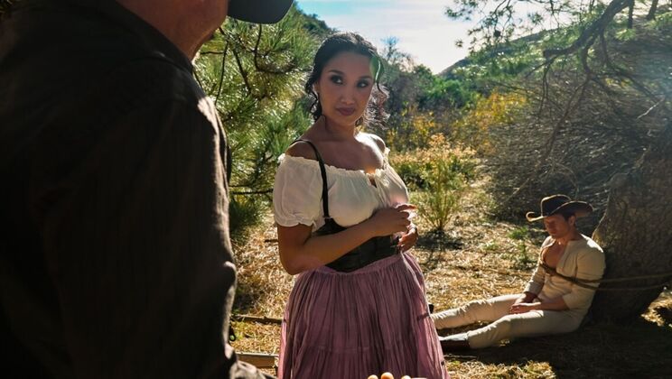 Innie Pussy Latina Gets Pounded By Big American Cock