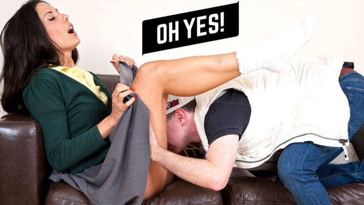 [MyMilfz] - Stepmother Caught Getting Pussy Licked & Rimming - Alexa Tomas - Joel Tomas